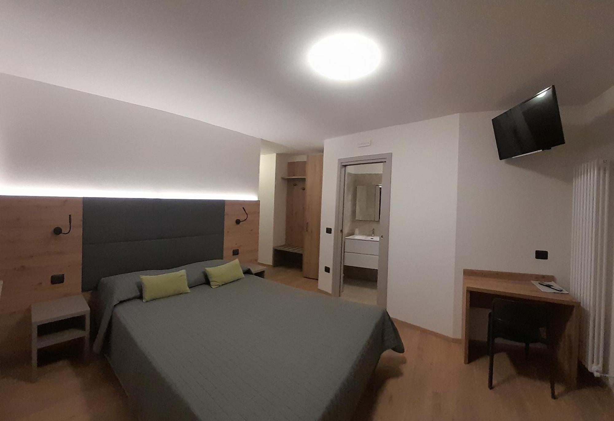 Hotel Del Negro Сутрио Экстерьер фото